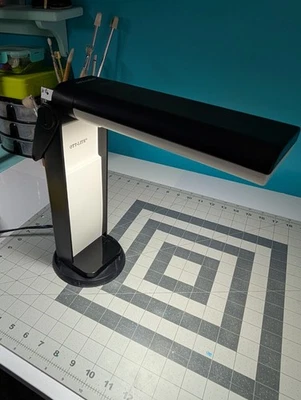 Ott-Lite TrueColor Foldable Desk Task Lamp Light Portable Travel Beige TL13 13w - Image 1 of 4