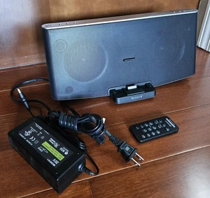 Altavoz Bluetooth Sony RDP-X200IP / Base iPod con Control Remoto iPod Nano de 8 GB PROBADO - Imagen 1 de 8