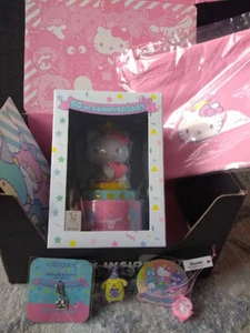 Sanrio Loot Crate Hello Kitty and Friends 60th Anniversary Complete Box - Picture 1 of 7