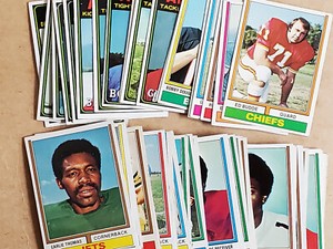 1974 TOPPS FOOTBALL TRADING CARDS YOU PICK FREE SHIPPING