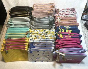 HUGE ~ 120 pc Lot ~ Ipsy Cosmetic / Makeup Bags ~ 12 Different Bags ~ 10 Each! - Picture 1 of 5