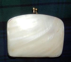Bellissima borsa vintage madreperla - Foto 1 di 3