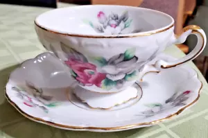 Ucagco China Made In Japan White Gold Floral Teacup and Saucer vintage set - Picture 1 of 12