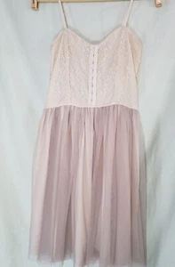Band Of Gypsies Kleid Elfenbein Netz Spitze Herzausschnitt über Knie Größe Medium - Bild 1 von 11