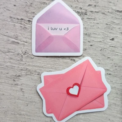 Muñeca Embrujada Espíritu Activo Positivo Cartas de Amor Corazones Rosa Lote de 2 Piezas Foto 1 de 2