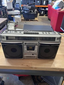 SHARP Boombox Model GF-8585 Stereo Radio-Tape Recorder VINTAGE 70’ -80’ Era - Picture 1 of 8
