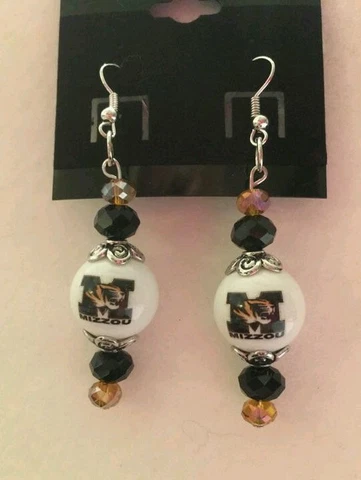 UNIVERSITY MISSOURI  EARRINGS GLASS BEAD COLLEGE NCAA FOOTBALL TIGERS MIZZOU Cover