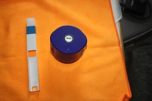 Dyson Hepa Filter mit Reinigungspinsel - Bild 1 von 3
