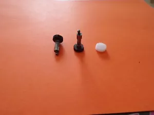 TACHIMETRO INGRANAGGI 25 DENTI MGA/SPRITE 1 E ALTRI - Foto 1 di 1