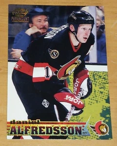 DANIEL ALFREDSSON - 1998-99 Pacific Paramount Hockey - #160 - Picture 1 of 2