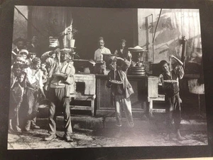 RIPRODUZIONE FOTO ALINARI VENDITORE DI MACCHERONI NAPOLI 18X24 cm 1890 (1) - Picture 1 of 1