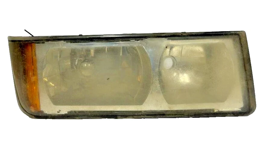 Conjunto de faros diestros Chevrolet Avalanche 1500 2002-05 Foto 1 de 4