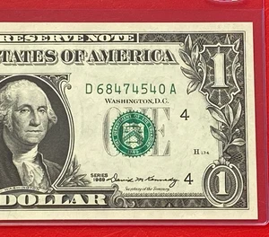 1969 $1 DOLLAR BILL ( CLEVELAND D ) UNCIRCULATED - Picture 1 of 3