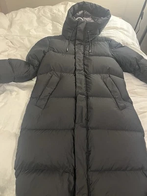 Mackage - Maxi abrigo de plumón con cuello de almohada Foto 1 de 2