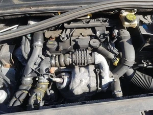 Peugeot 308 Mk1 07-15 1.6 Diesel 9HR DV6C Air Cleaner Filter Box 1420 V1 A69656 - Picture 1 of 2
