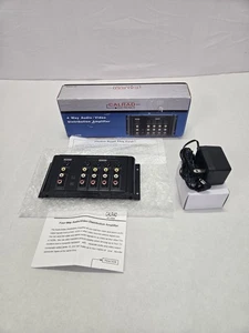 4-Way Audio Video Distribution Amplifier RCA Composite Splitter AV 40-936B - Picture 1 of 5