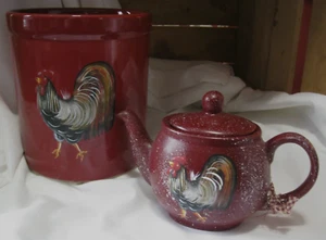 CROCK & TEAPOT Colonial RED White Speckled ROOSTER CHICKEN Only DISPLAYED EUC - Picture 1 of 10