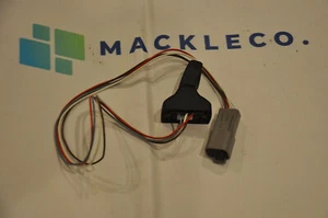 elobau Toggle Switch 08-0051V10 Telehandler Toggle Control Switch 4 Wire - Picture 1 of 5