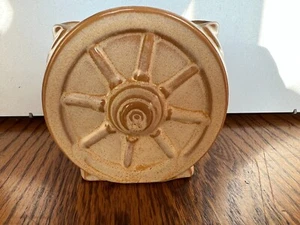 Vintage Wagon Wheel Aida Clay Frankoma Holder - Picture 1 of 9