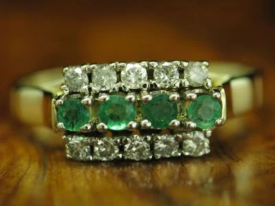 14kt 585 bicolor Gold Ring mit 0,20ct Brillant & 0,32ct Smaragd Besatz / RG 53 - Bild 1 von 4