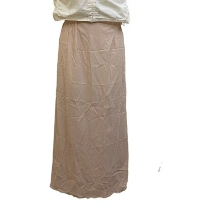 Vassarette Petite Desnudo Formal Longitud Medio Deslizamiento Antrón Nylon De Colección Antiguo Stock Foto 1 de 4