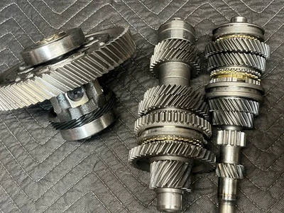 92-95 Honda Civic Oem D16z6 Manual Transmission Gear Set Assembly B000 P20  - Image 1 of 4