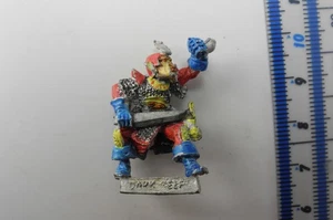DARK ELF SWORDSMAN Metal C09 Elfos Oscuros Ejército Pintado Warhammer Años 80 B16 - Imagen 1 de 2