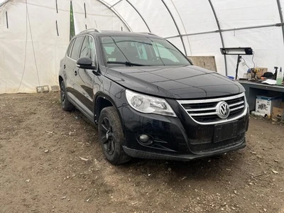 Driver Front Seat  Leatherette V-tex Manual Fits 09-17 TIGUAN 200804 - Image 1 of 4