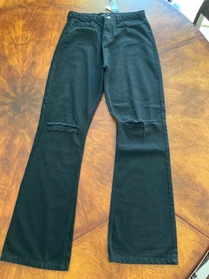 Boohoo Women’s Black Jeans Size 14 - BNWT - High Waist Distressed Boot leg 😊 - Image 1 of 4