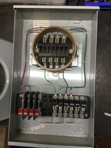 Meter Devices Co. 602-3010A8-589 30A Dauerbetrieb 600V 3R Zählersteckdose - Bild 1 von 5