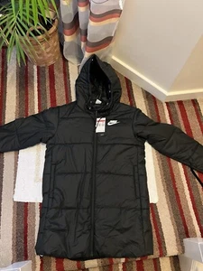 Nike Sportswear Women's Synthetic Fill Long Parka Jacket. Black. - Picture 1 of 7