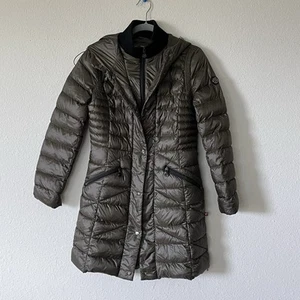 Bernardo Long Olive Green Puffer Jacket Size PM - Picture 1 of 22