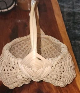 Buttock Basket Small VINTAGE Natural Split OAK Hand Crafted 12x10x5"  Cottage  - Picture 1 of 5