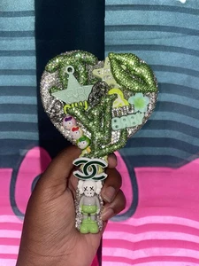 Grüner Trödelspiegel - Bild 1 von 1