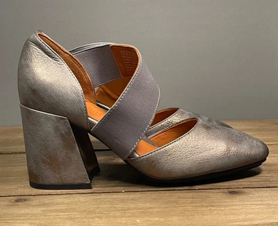 Gentle Souls by Kenneth Cole Women's Isabell Stretch Size 7.5 Pewter Block Heel - Image 1 of 4