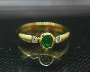 1.20Ct Oval Cut Lab Created Emerald 14K Yellow Gold Plated Three Stone Ring - Picture 1 of 6