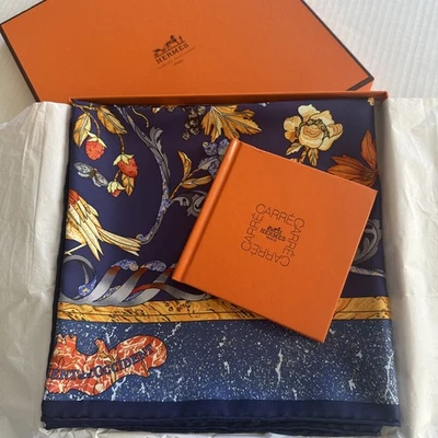 Bufanda de seda Hermès Pierres d'Orient et d'Occident pájaros florales con caja libro vintage Foto 1 de 4