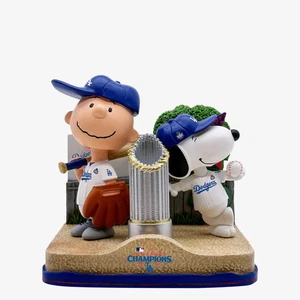 Charlie Brown Snoopy Los Angeles Dodgers 2024 World Series Champions Bobblehead - Picture 1 of 1