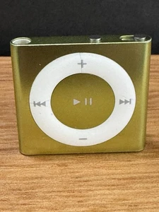 Apple iPod shuffle 4th Generation 2GB-Green-TESTED & WORKING - Charging Cord - Picture 1 of 9