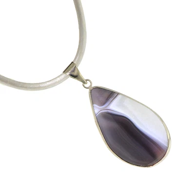 Collar de piedras preciosas de ágata blanca negra con cordón de cuero hecho a mano protege el enfoque Foto 1 de 2