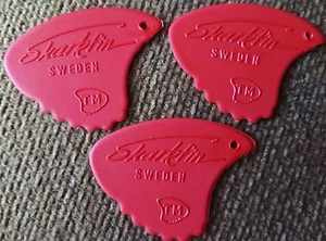 Landstrom Sharkfin Plectrums 3 Picks (Light) - Picture 1 of 3