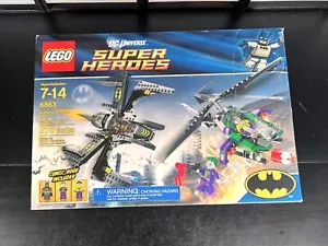 LEGO GENUINE DC Comics Super Heroes 6863 Batwing Battle Over Gotham City RETIRED - Picture 1 of 11