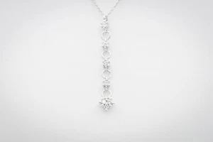 collana pendente punto luce fantasia donna oro 18 kt diamante 0.28 ct F/color vs - Imagen 1 de 6
