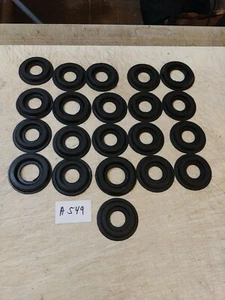 21 RUBBER WASHERS / GASKETS NEW / OLD STOCK - Picture 1 of 6