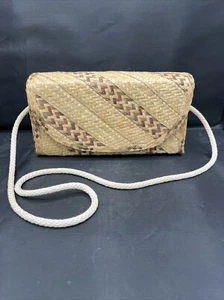 Vintage Purse Two Tone Grass Hand Crafted Nassau Bahamas, Eldeana’s Collection - Bild 1 von 13