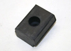 Land Rover Series Defender Tailgate Buffer Part# 332146 New - Picture 1 of 1