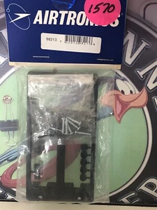 AIRTRONICS 98213 2+1 Servo Tray NewInPackage ๐บ๐ธ Shipped - Picture 1 of 4