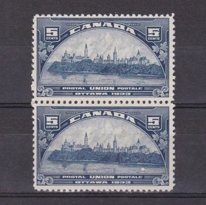 CANADA 1933, SG# 329, CV £26, pair, Government Buildings, Ottawa, MH/MNH - Picture 1 of 2