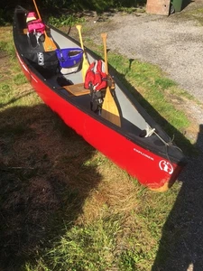 Mad River Explorer Canoe 16’ (Royalex) +3 paddles (1 junior) & 3 pfds (1 junior) - Picture 1 of 10