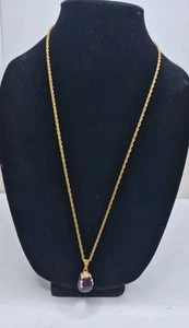 Signed Avon Twisted Chain Gold Tone Necklace Pendant Rhinestone 28" Chain - Picture 1 of 6